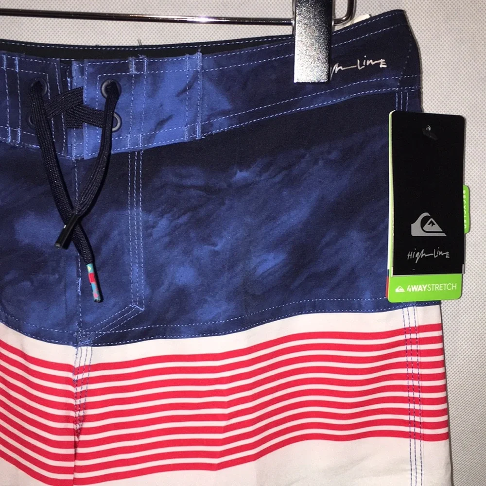 NWT Quicksilver Board Shorts 4 Way Stretch | Size 28x14